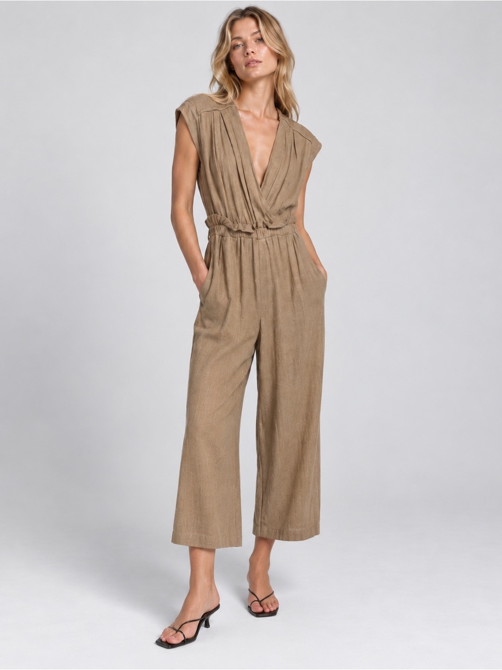 NWT Monteau Linen Blend Wide Leg Jumpsuit
